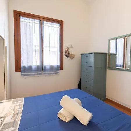 Vale Du Port -cozy Sea View- * أولبيا